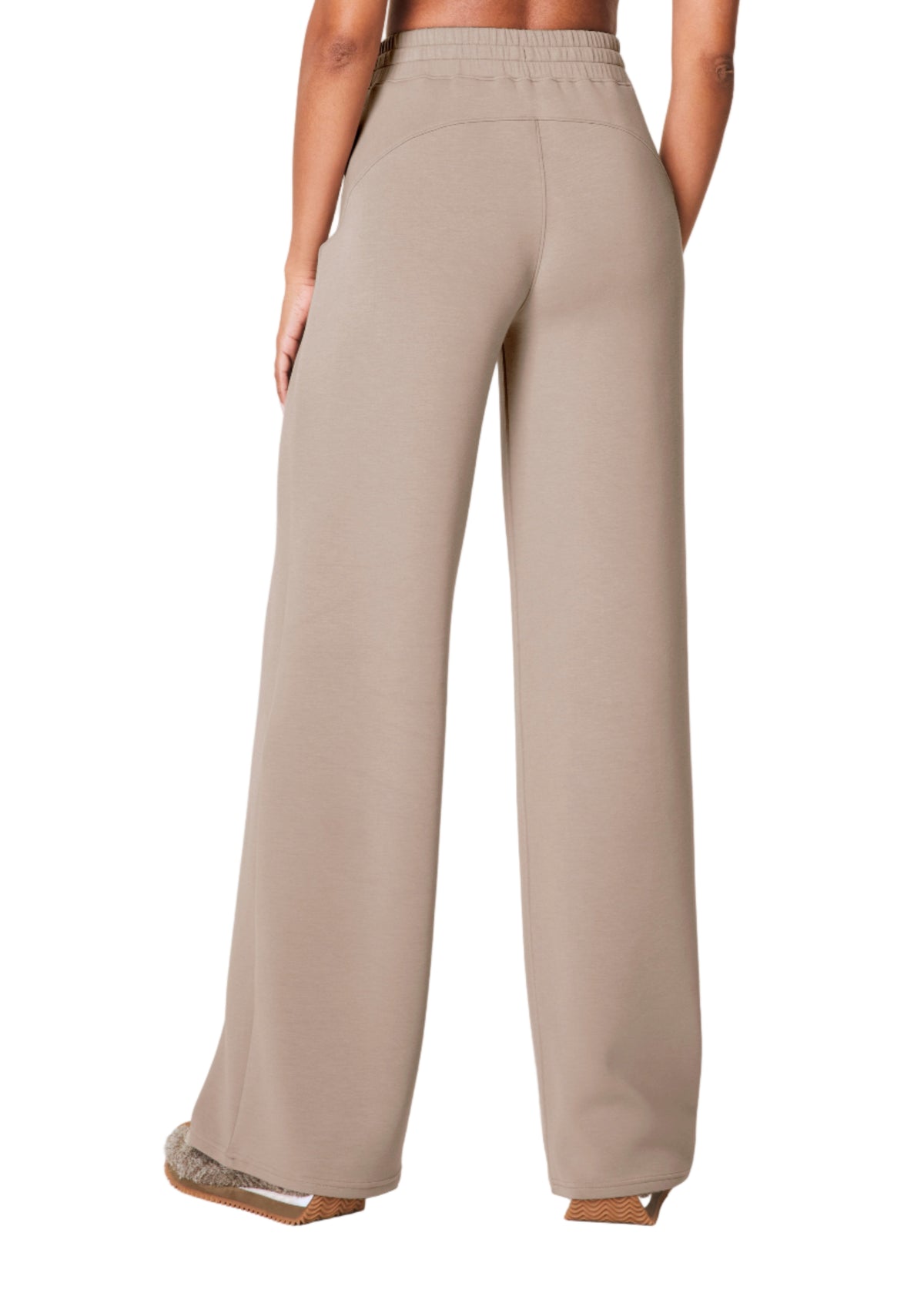 AirEssentials Wide Leg Pant