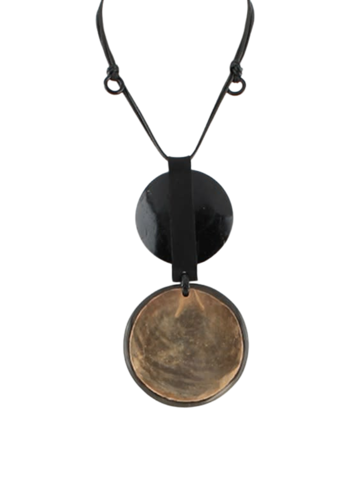 Double Round Pendant Necklace