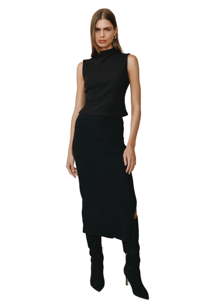 Clean Waist Knit Skirt w/ Side Slit - Black