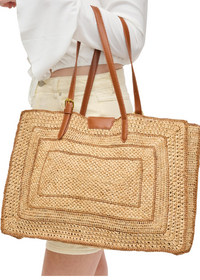 Demi Tote