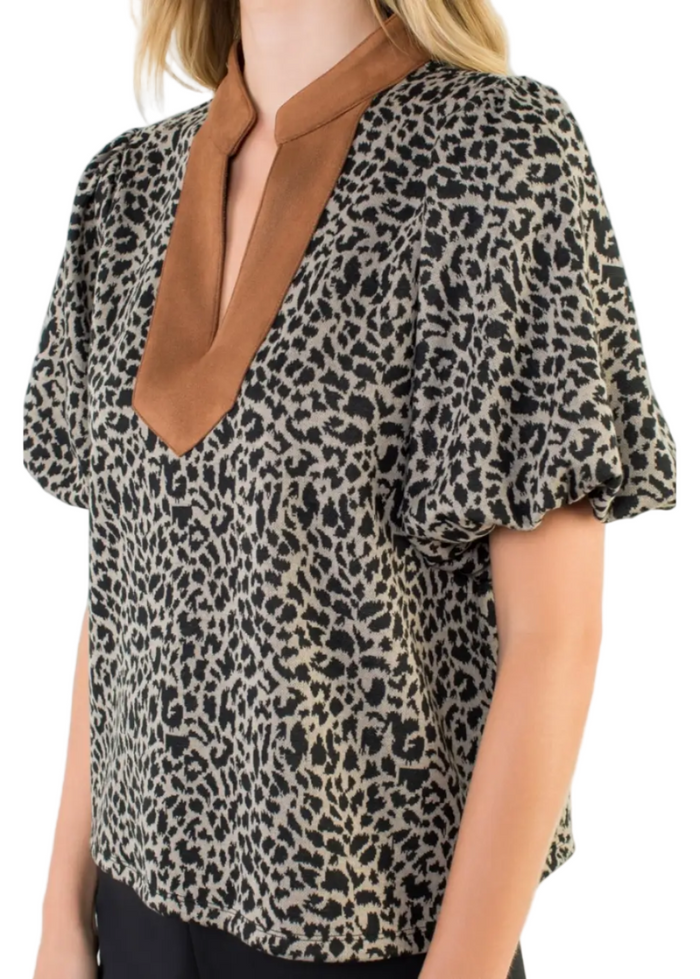 Leopard Print Puff Sleeve V-Neck Top