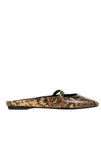 Lily Flat