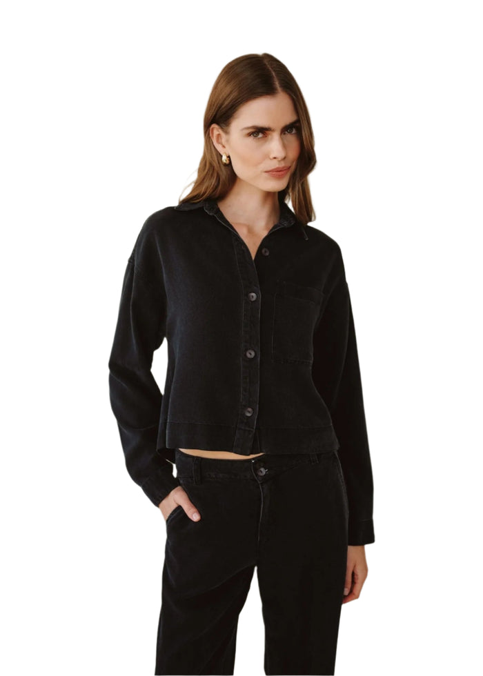 Crop Pocket Button Down