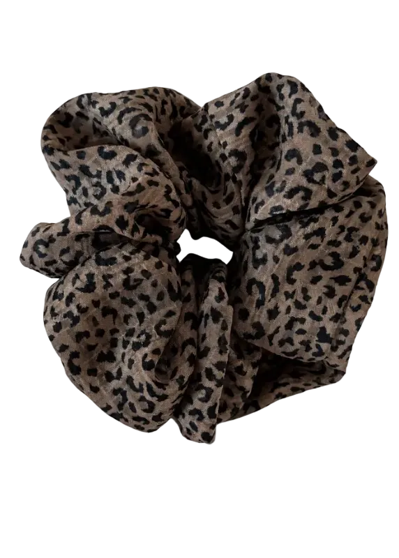 Vintage Ruffled Hair Scrunchy