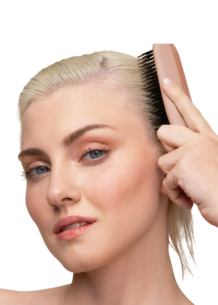Scalp Renewal Brush in Terracotta