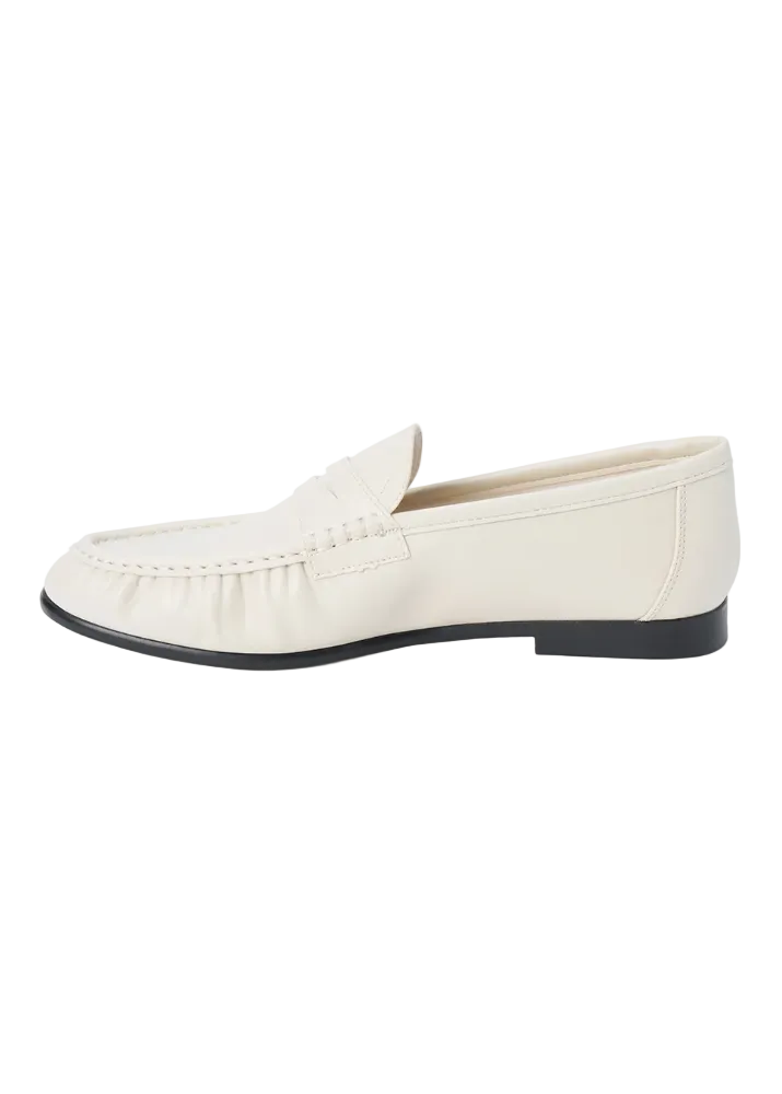 Carlton Loafer