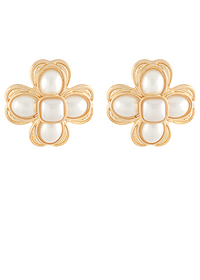 Flower Pearl Earrings