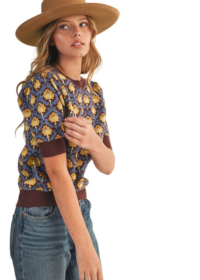 Floral Pattern Short Sleeve Sweater