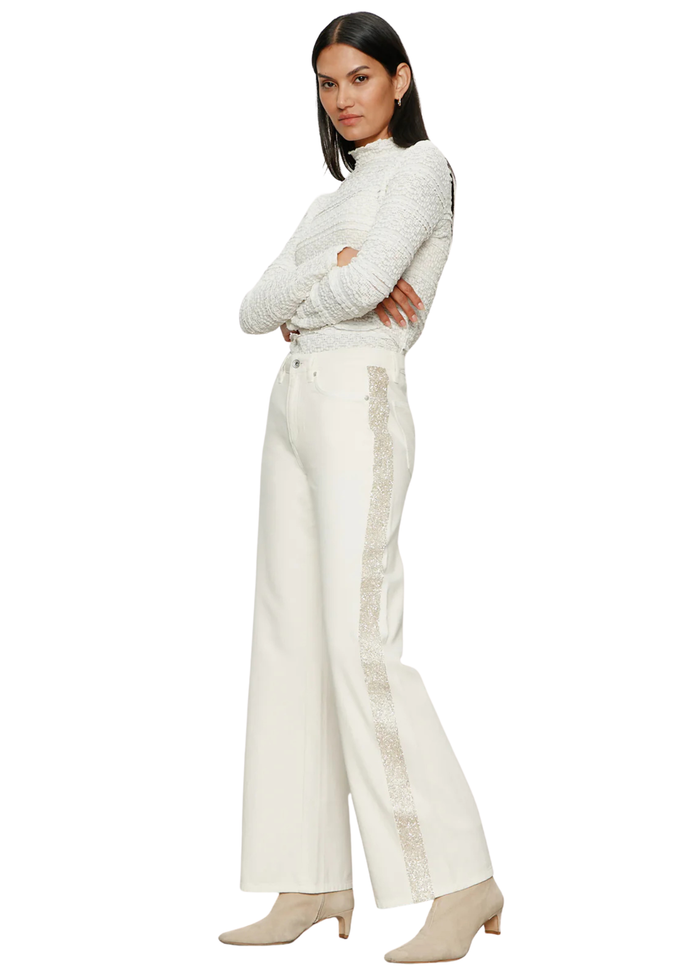 Cadence Shimmer Stripe