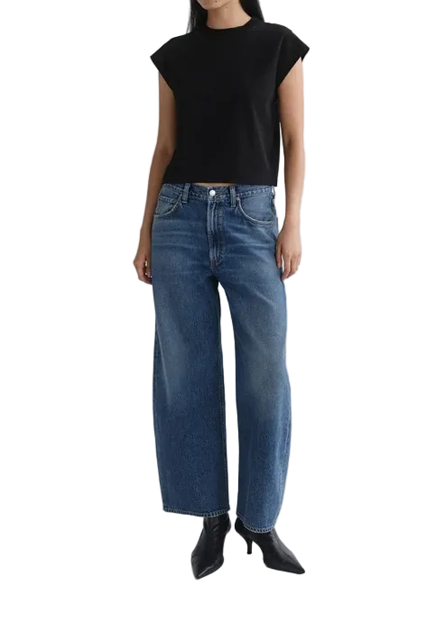 Low Curve Jean Crop