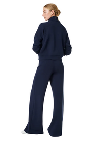 Airessentials Wide Leg Petite Pant