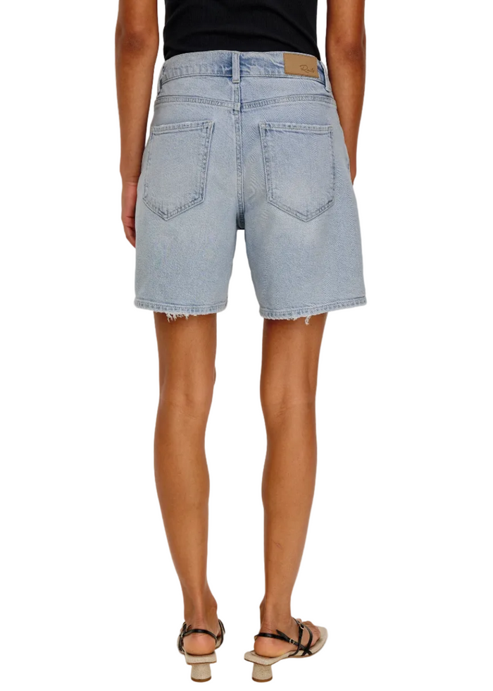 Dume Short