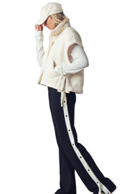 Cozy Sherpa Vest With Quilted Collar