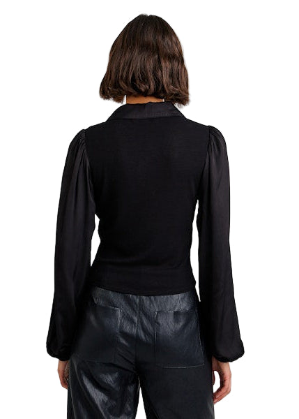 Collared V-Neck Top