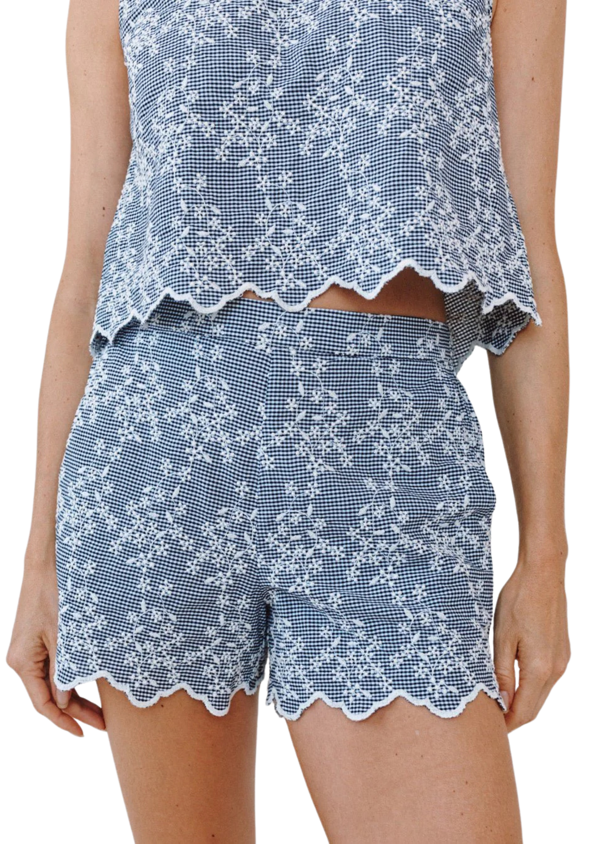 Scallop Border Catalina Short