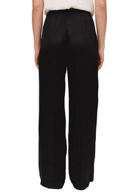 Sleek Wide Leg Pant