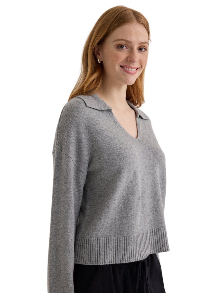 Pullover Sweater w/ Collar, Heather Grey