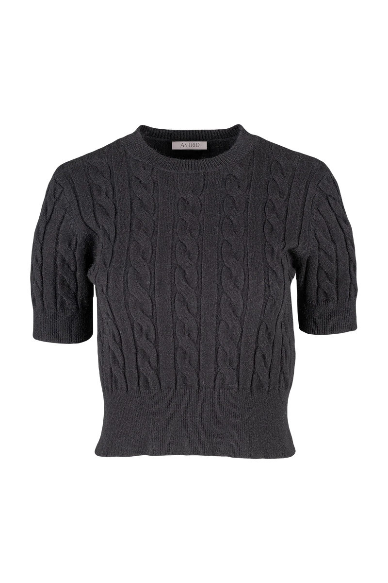 S/S Crew Neck Sweater