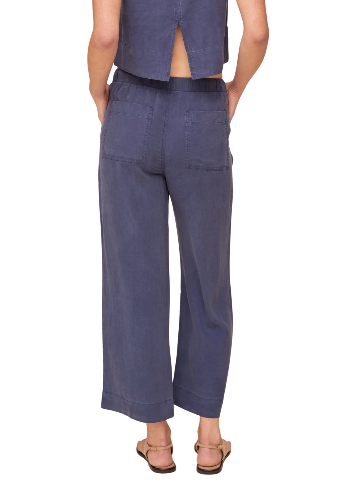 Easy Pocket Wide Leg Crop