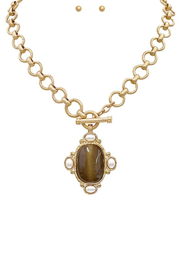 Oval Stone & Pearl Necklace Set