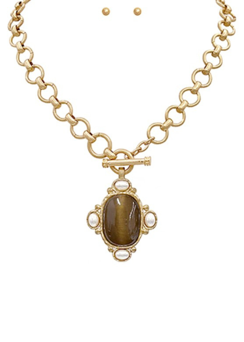 Oval Stone & Pearl Necklace Set