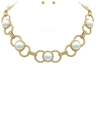 Pearl & Chain Necklace Set