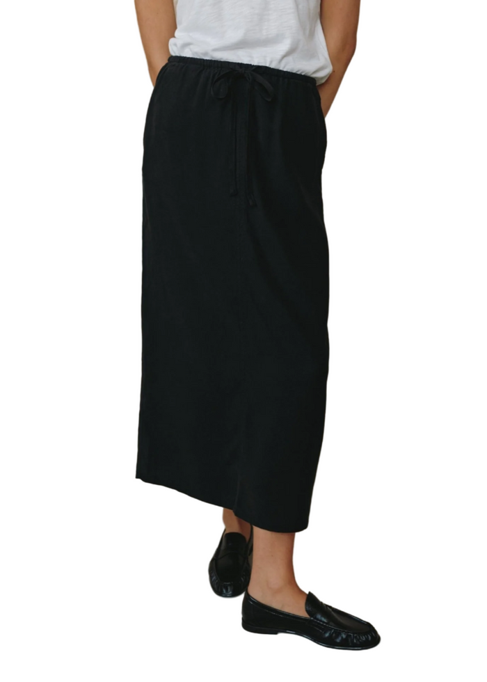 Back Slit Skirt - Vintage Black