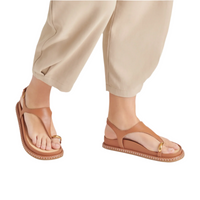 Stefan Sandal