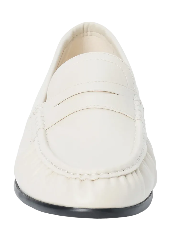 Carlton Loafer