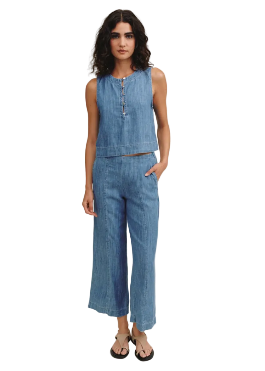 Sleeveless Placket Pullover