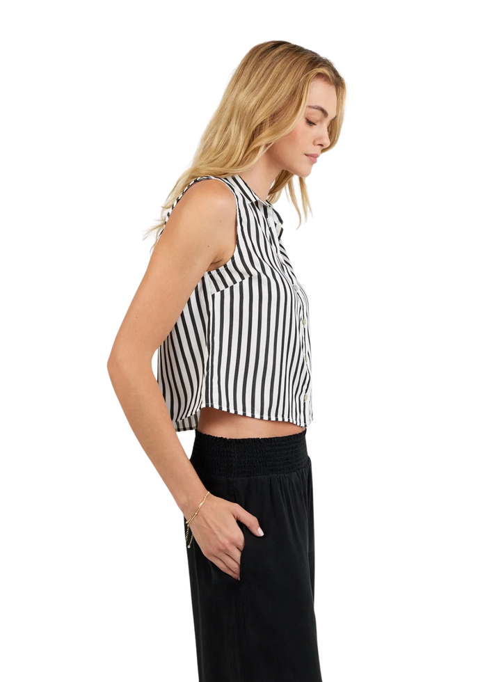 Clean Sleeveless Button Down